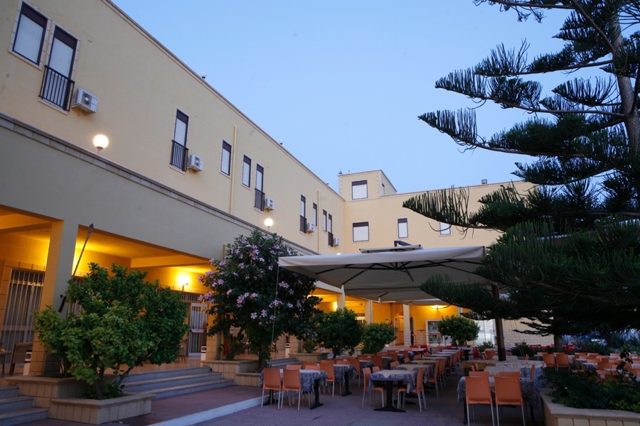 Sole Mediterraneo Resort